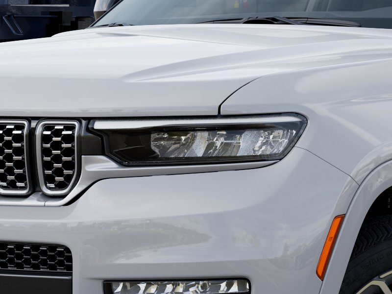 2025 Jeep Grand Cherokee L photo 16 of 22