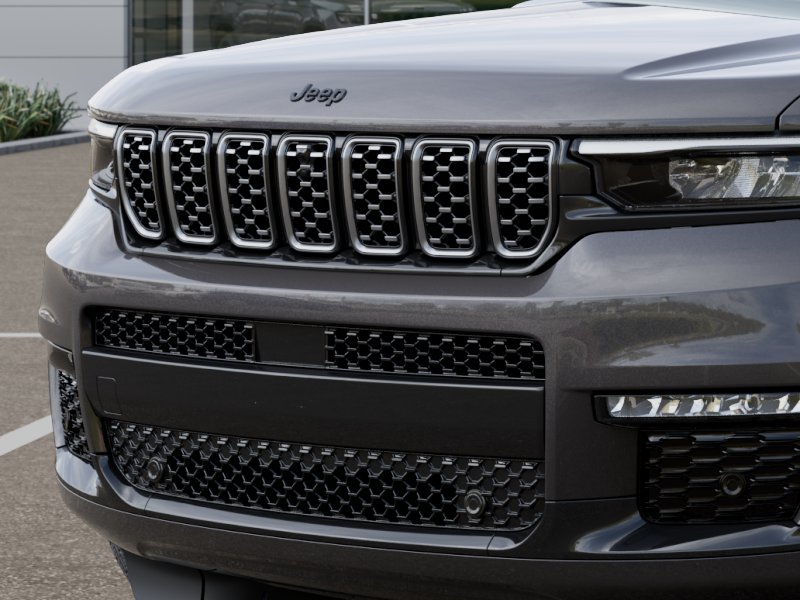 New 2025 Baltic Gray Metallic Clear-Coat Exterior Paint Jeep Summit Reserve image 42