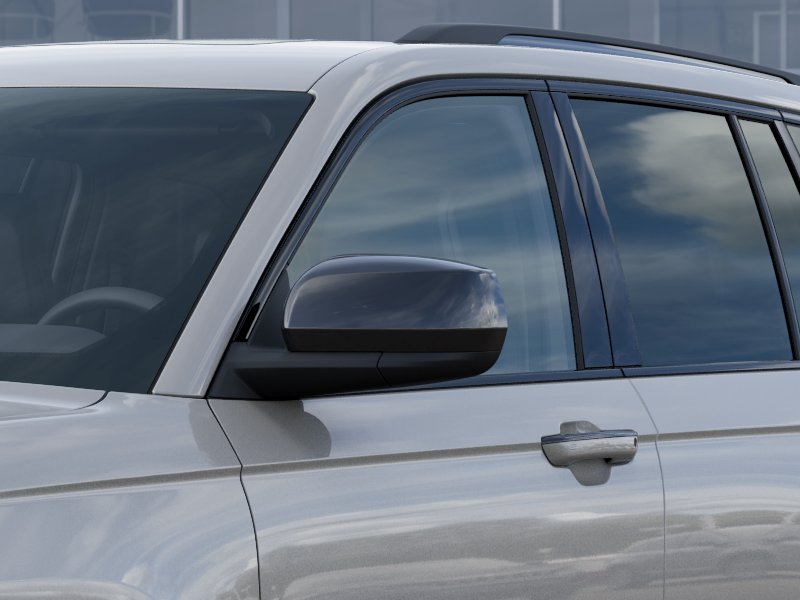 New 2025 Silver Zynith Exterior Paint Jeep  image 24