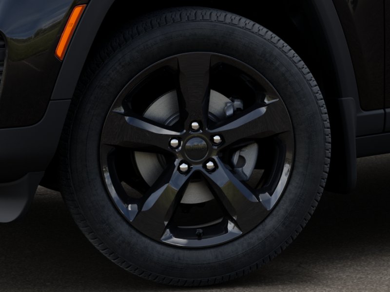 New 2025 Diamond Black Crystal Pearl-Coat Exterior Paint Jeep Altitude X image 31