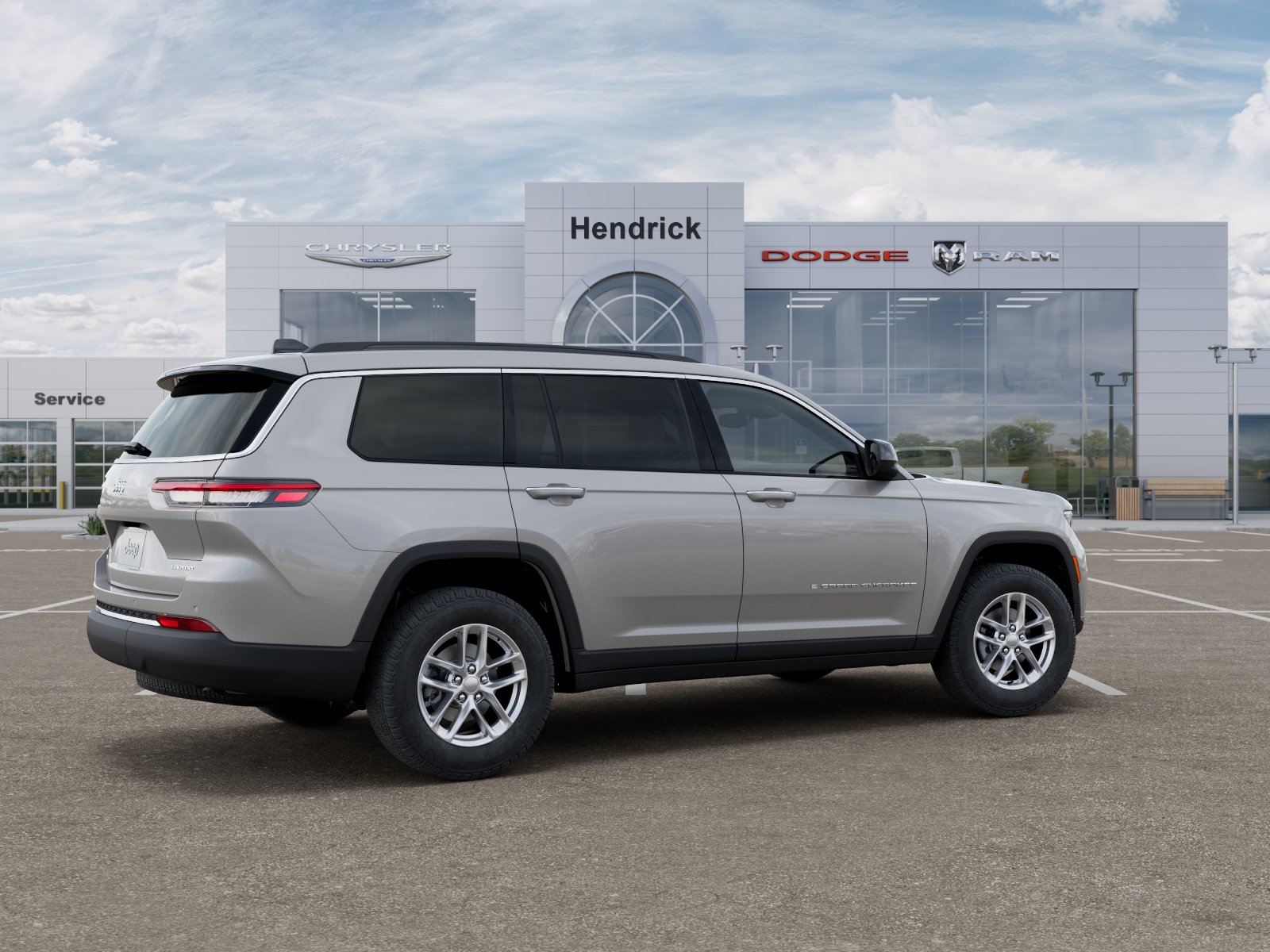 New 2025 Silver Zynith Exterior Paint Jeep Laredo X image 39