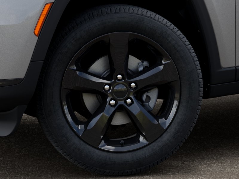 New 2025 Silver Zynith Exterior Paint Jeep Altitude X image 79