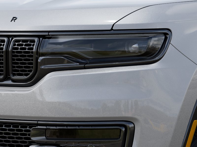 2025 Jeep Wagoneer L Series II - Photo 27