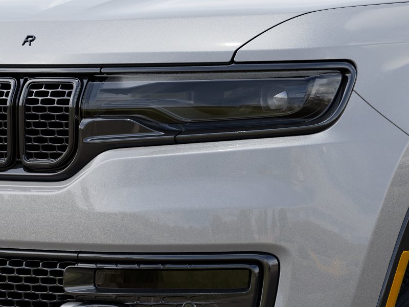 2025 Jeep Wagoneer L Series II - Photo 27