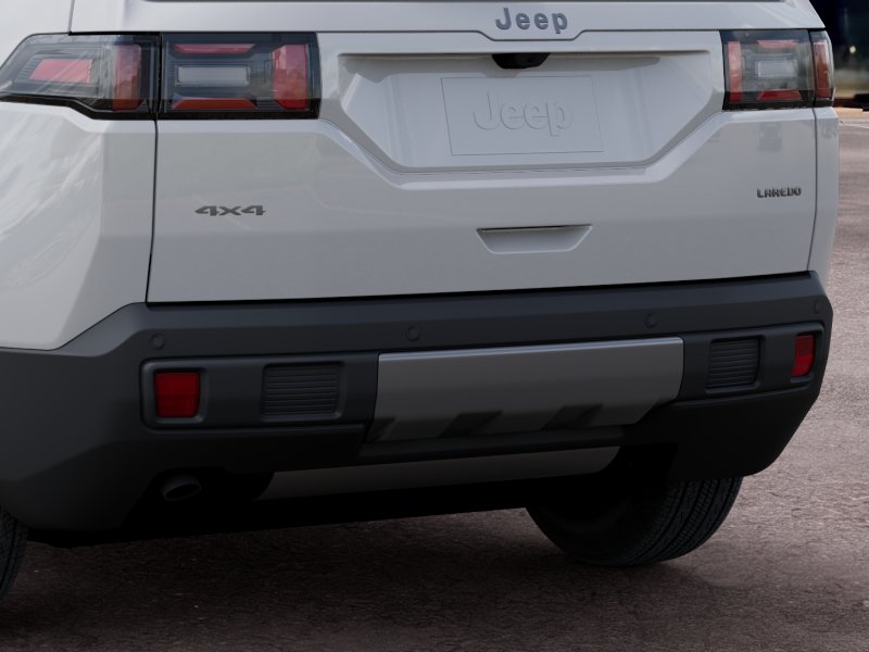 New 2026 Bright White Clearcoat Jeep Laredo image 28