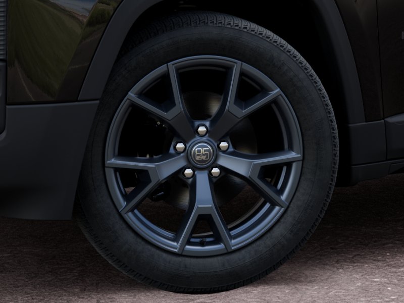New 2026 Diamond Black Crystal Pearl-Coat Exterior Paint Jeep 85th Anniversary image 34