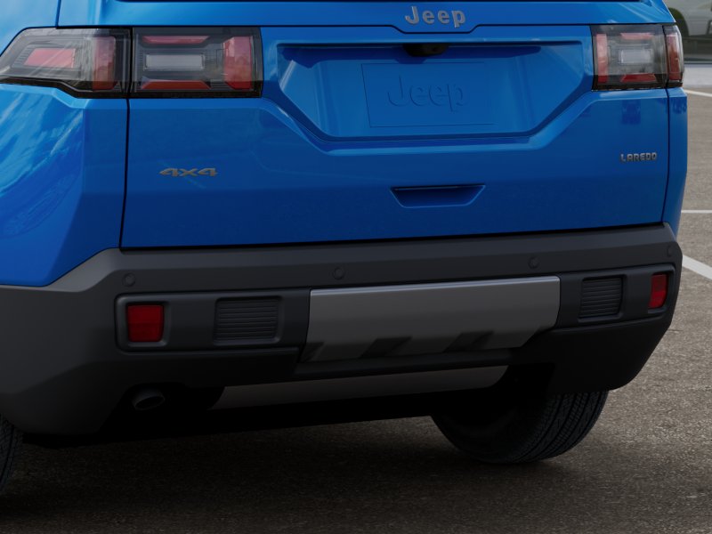 New 2026 Hydro Blue Pearl-Coat Exterior Paint Jeep Laredo image 39