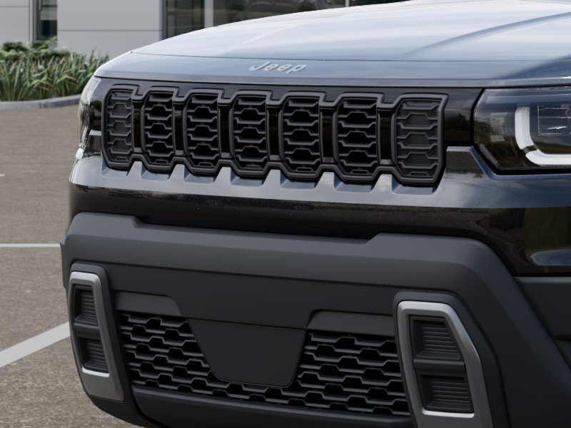 New 2026 Diamond Black Crystal Pearlcoat Jeep Limited image 37