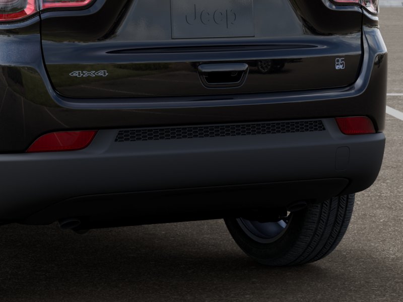 New 2026 Diamond Black Crystal Pearlcoat Jeep 85th Anniversary image 48