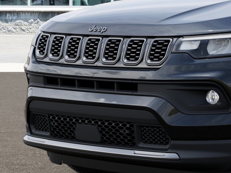 New 2026 Diamond Black Crystal Pearl-Coat Exterior Paint Jeep Latitude image 37