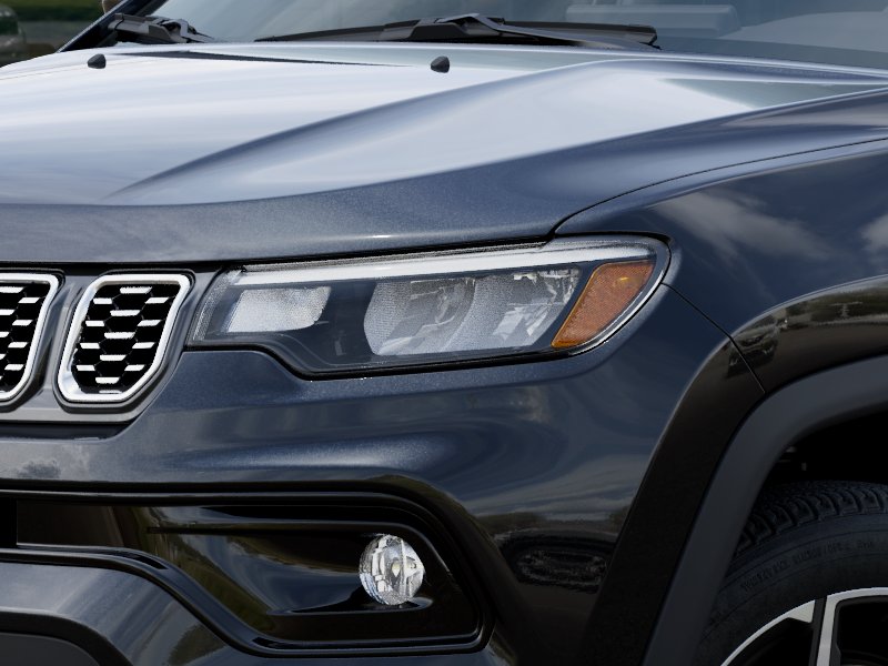 New 2026 Diamond Black Crystal Pearl-Coat Exterior Paint Jeep Limited image 70