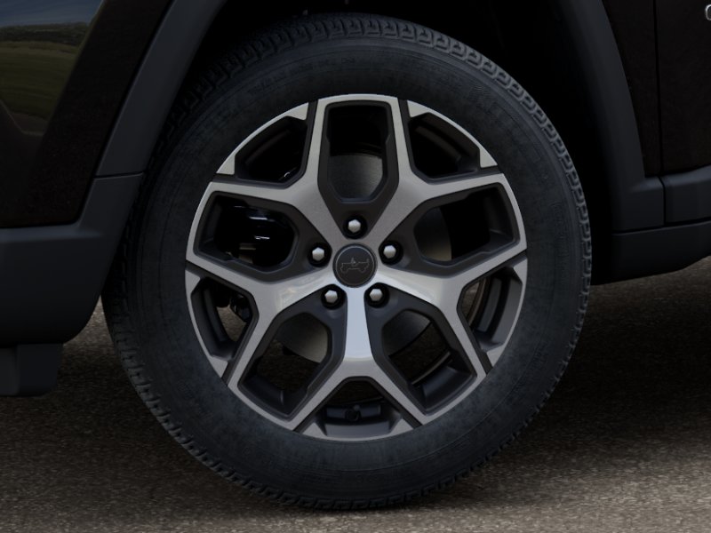 New 2026 Diamond Black Crystal Pearl-Coat Exterior Paint Jeep Limited image 68