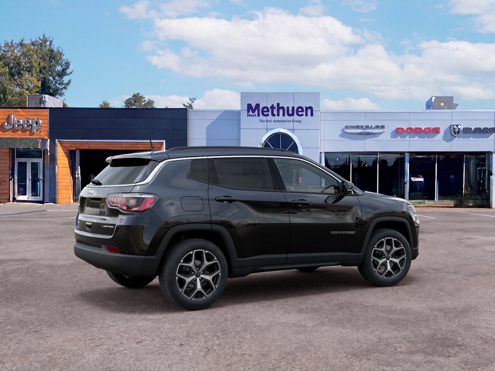 New 2026 Diamond Black Crystal Pearl-Coat Exterior Paint Jeep Limited image 30
