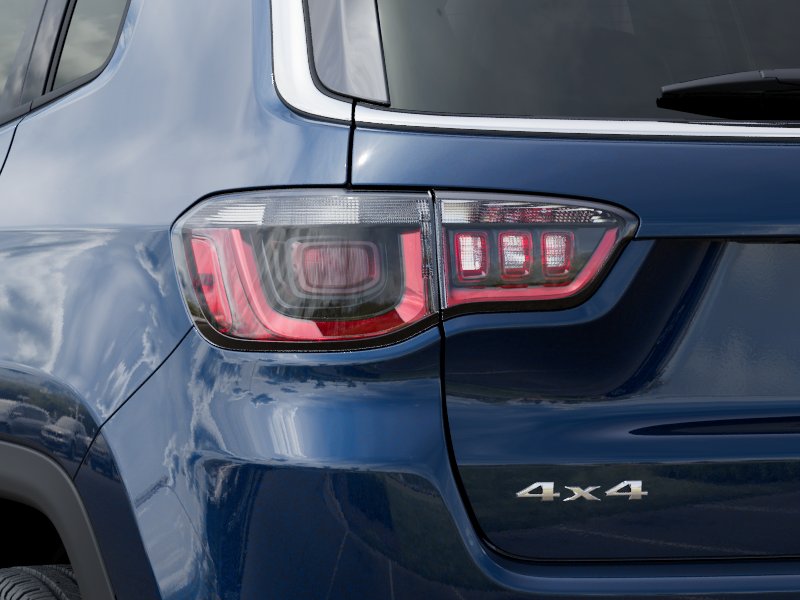 New 2026 Fathom Blue Pearl-Coat Exterior Paint Jeep Limited Altitude image 40