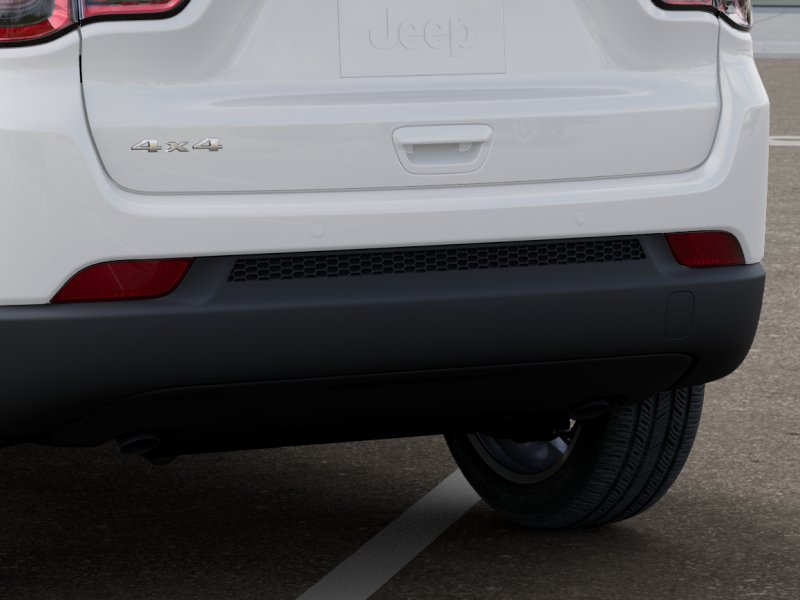 New 2026 Bright White Clear-Coat Exterior Paint Jeep Limited image 39