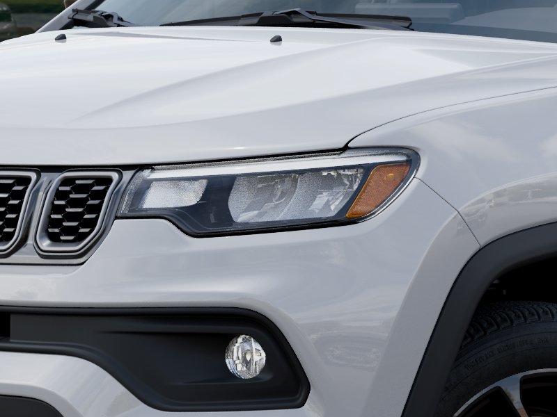 New 2026 Bright White Clear-Coat Exterior Paint Jeep Latitude Altitude image 42