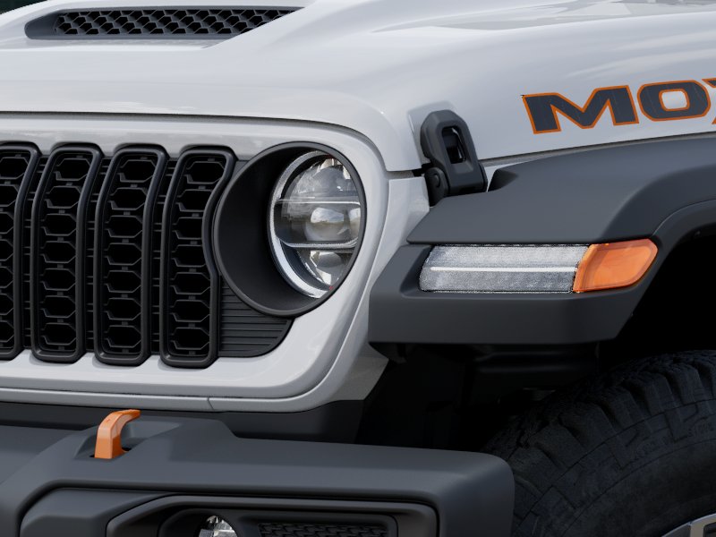 New 2026 Bright White Clear-Coat Exterior Paint Jeep Mojave image 37