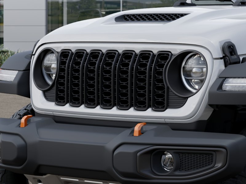 New 2026 Bright White Clear-Coat Exterior Paint Jeep Mojave image 38