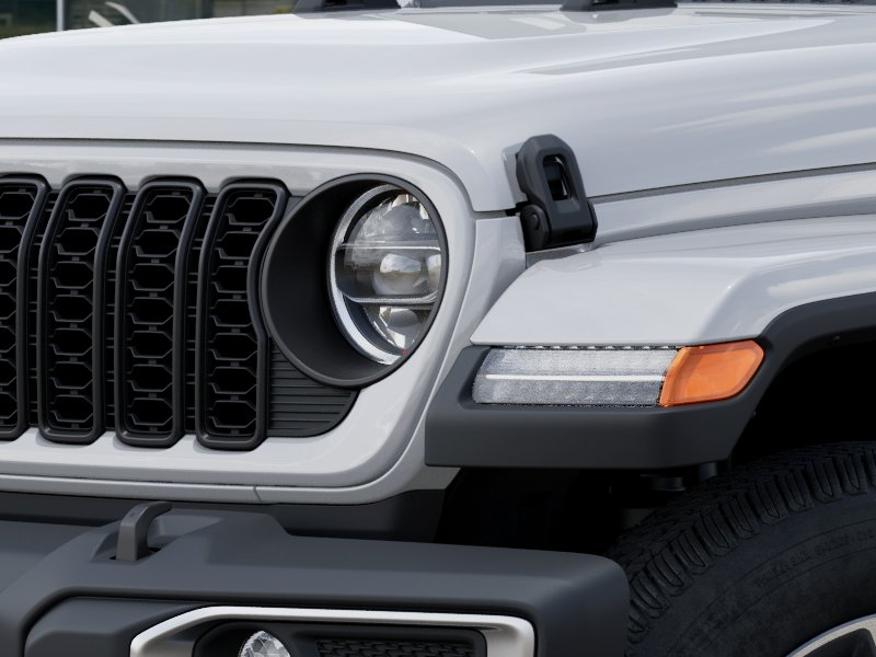 New 2026 Bright White Clear-Coat Exterior Paint Jeep Sahara image 44