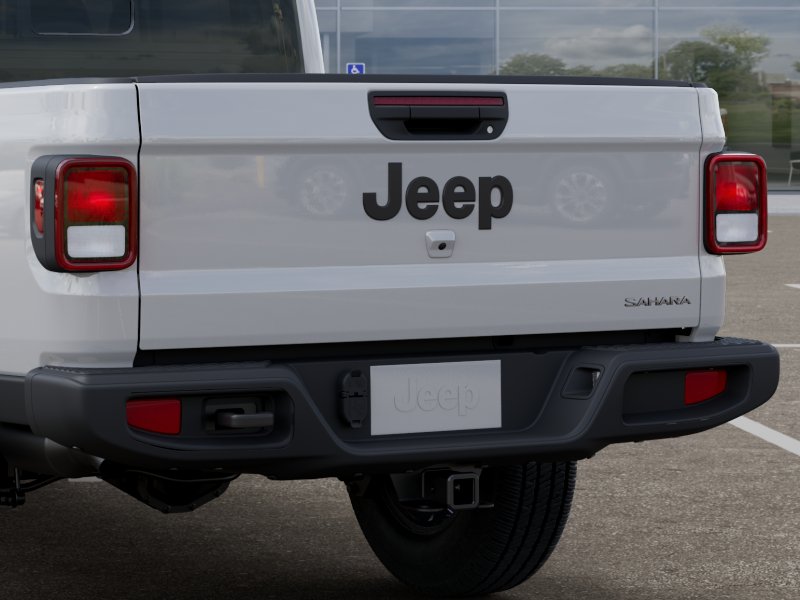 New 2026 Bright White Clear-Coat Exterior Paint Jeep Sahara image 73