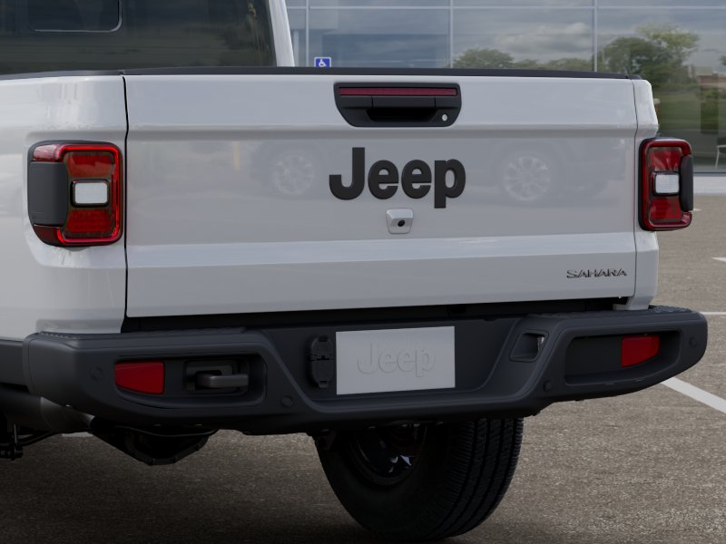 New 2026 Bright White Clear-Coat Exterior Paint Jeep Sahara image 39