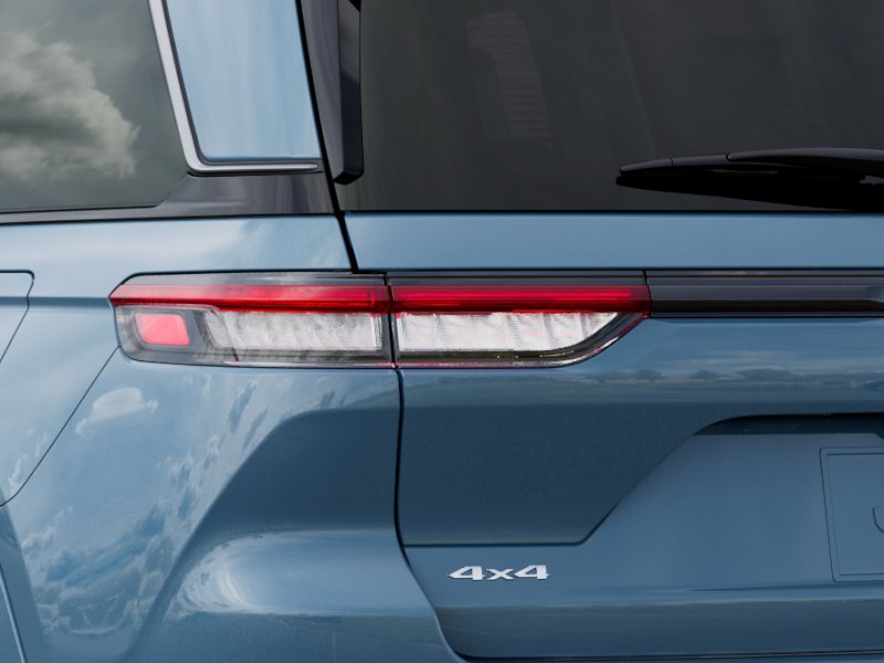 New 2026 Steel Blue Exterior Paint Jeep Limited Reserve image 9