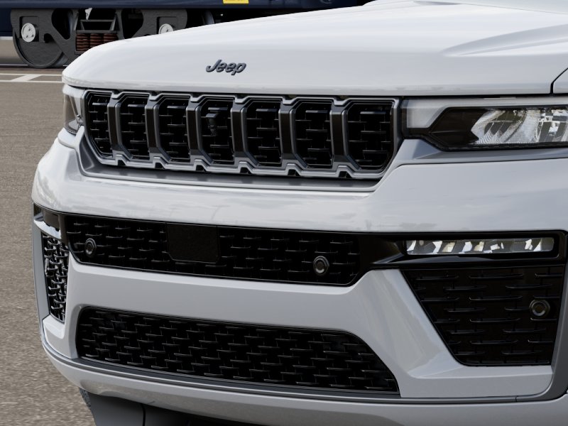 New 2026 Bright White Clear-Coat Exterior Paint Jeep Summit image 7