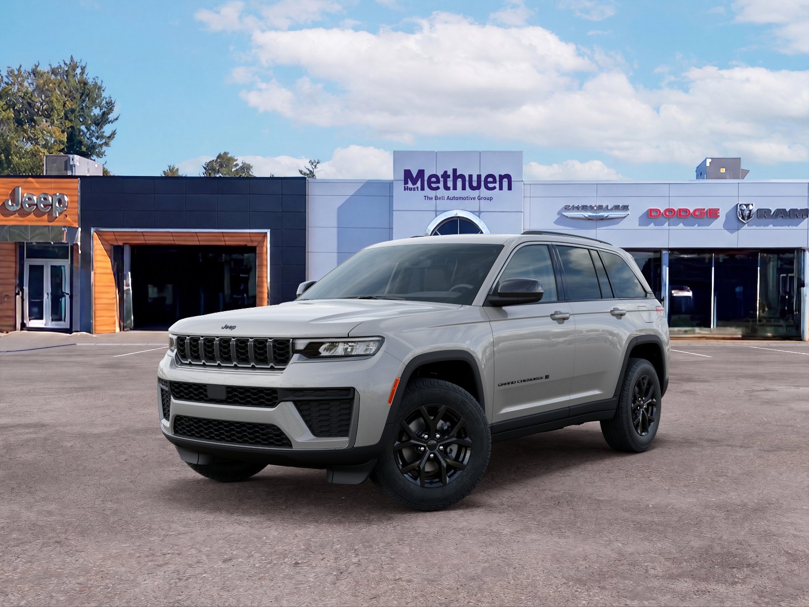 New 2026 Silver Zynith Exterior Paint Jeep Laredo Altitude image 27