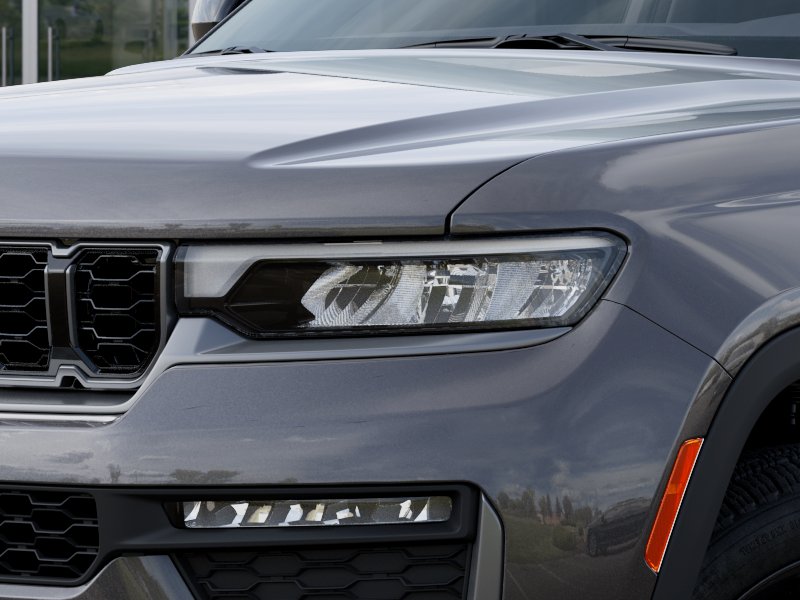 New 2026 Baltic Gray Metallic Clear-Coat Exterior Paint Jeep GRAND CHEROKEE LIMITED 4X4 image 110
