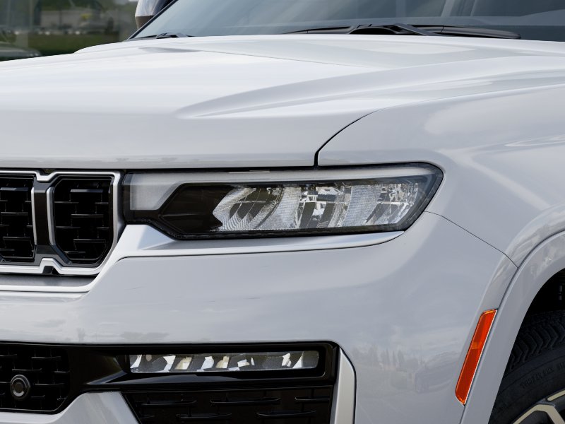 New 2026 Bright White Clear-Coat Exterior Paint Jeep Summit image 36