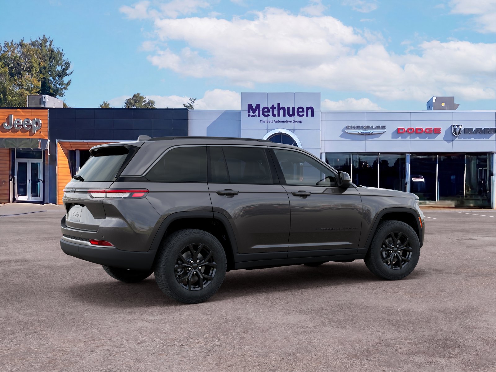 New 2026 Baltic Gray Metallic Clear-Coat Exterior Paint Jeep Laredo Altitude image 19