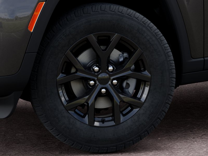 New 2026 Baltic Gray Metallic Clear-Coat Exterior Paint Jeep Laredo Altitude image 23