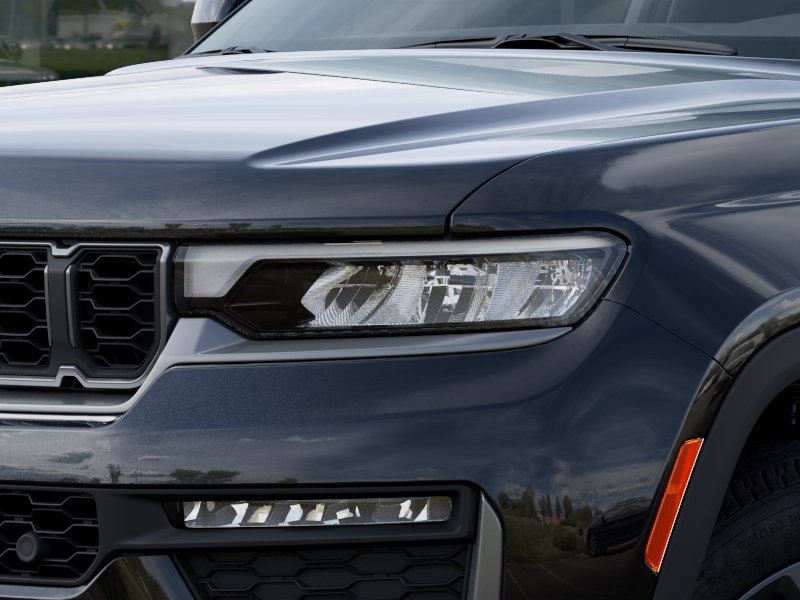 New 2026 Diamond Black Crystal Pearl-Coat Exterior Paint Jeep 85th Anniversary Edition image 36