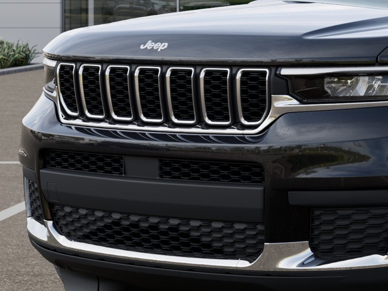 New 2026 Diamond Black Crystal Pearlcoat Jeep Laredo X image 53