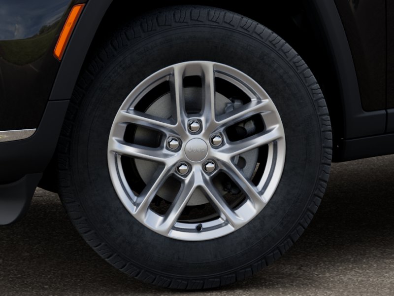 New 2026 Diamond Black Crystal Pearlcoat Jeep Laredo X image 55