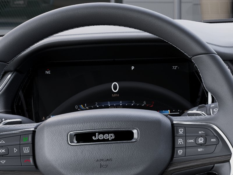 New 2026 Diamond Black Crystal Pearl-Coat Exterior Paint Jeep Limited Reserve image 17