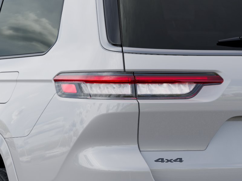 New 2026 Bright White Clear-Coat Exterior Paint Jeep Summit image 36