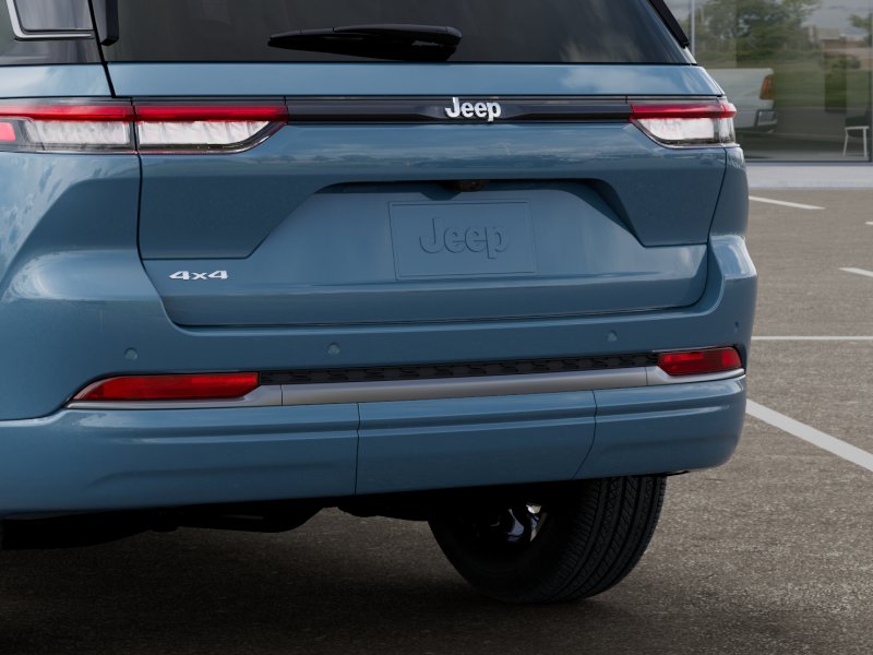 New 2026 Steel Blue Exterior Paint Jeep Limited Reserve image 13