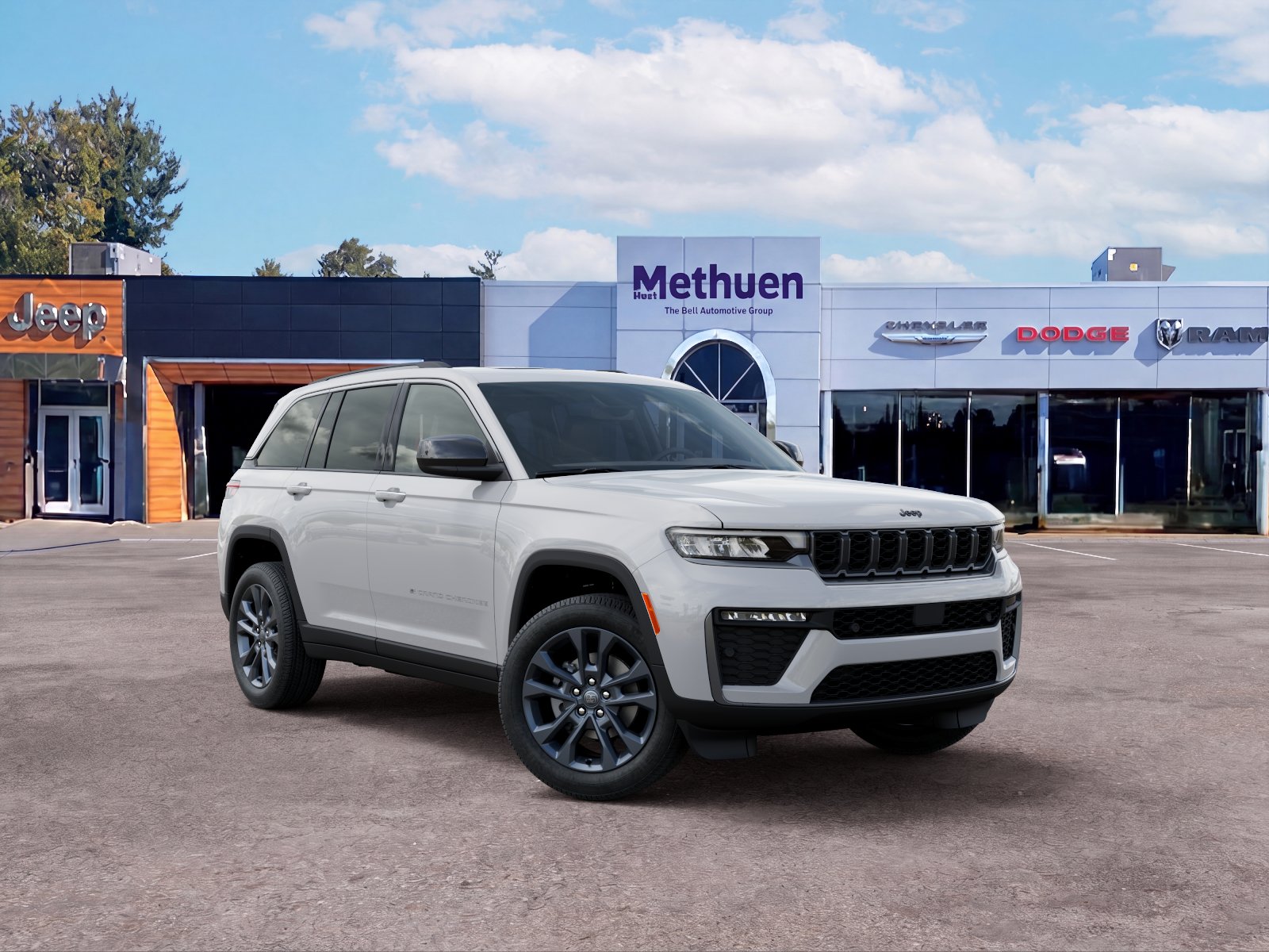 New 2026 Bright White Clearcoat Jeep 85th Anniversary Edition image 31