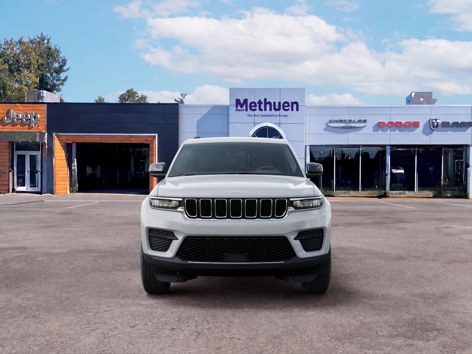 New 2026 Bright White Clear-Coat Exterior Paint Jeep Laredo X image 21