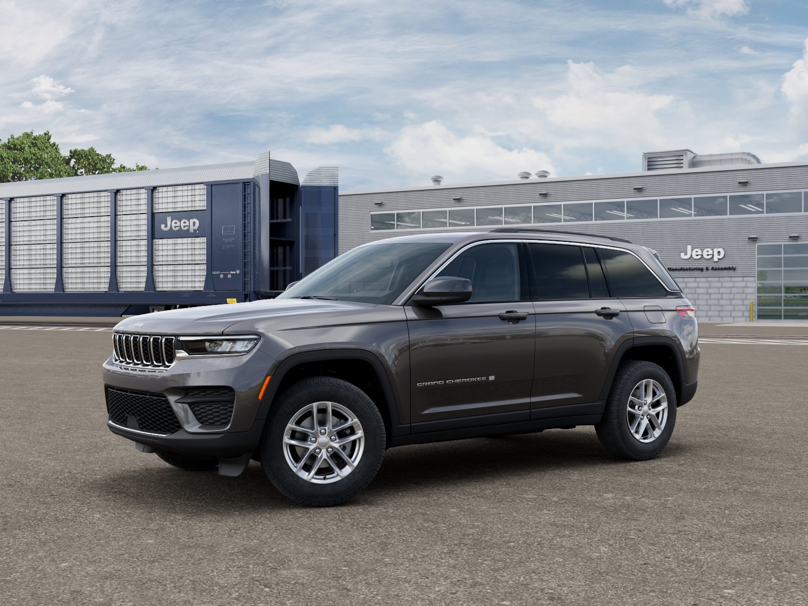 New 2026 Baltic Gray Metallic Clear-Coat Exterior Paint Jeep Laredo X image 3