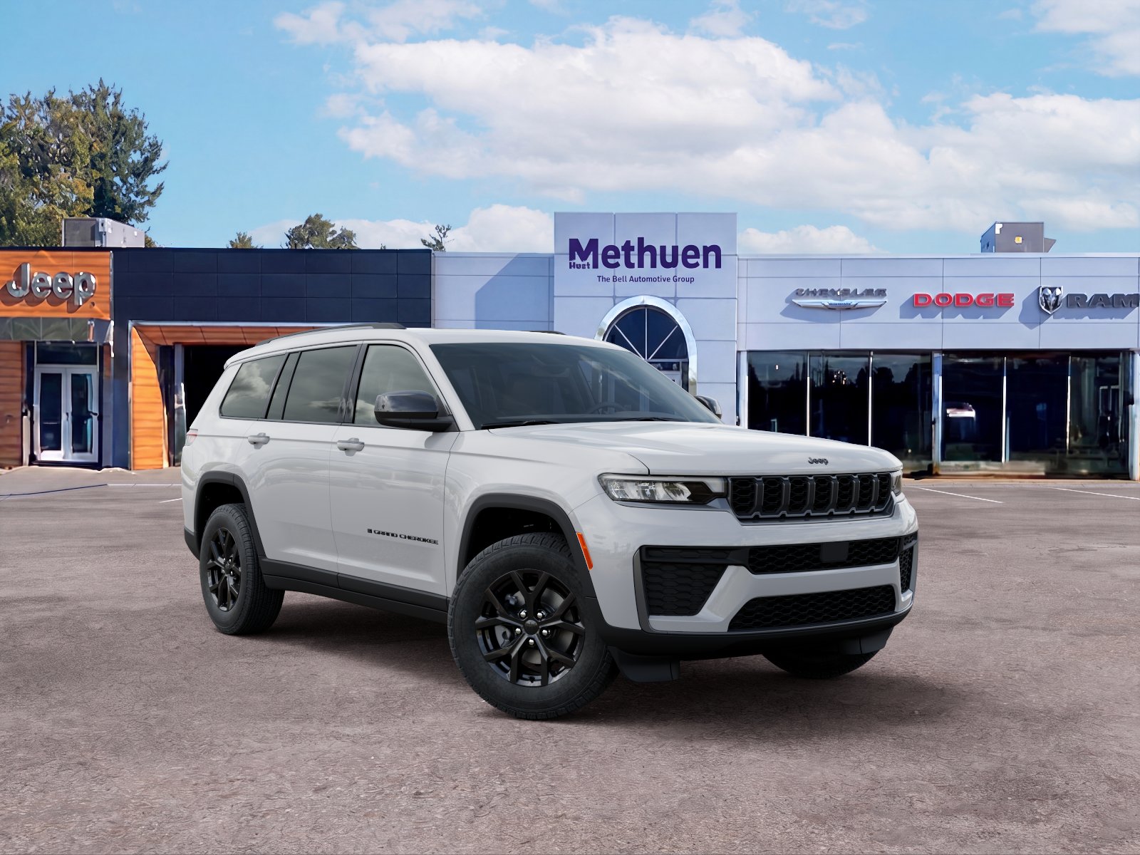 New 2026 Bright White Clear-Coat Exterior Paint Jeep Laredo Altitude image 31