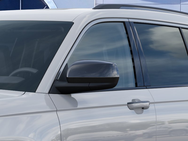 New 2026 Bright White Clear-Coat Exterior Paint Jeep Laredo Altitude image 38