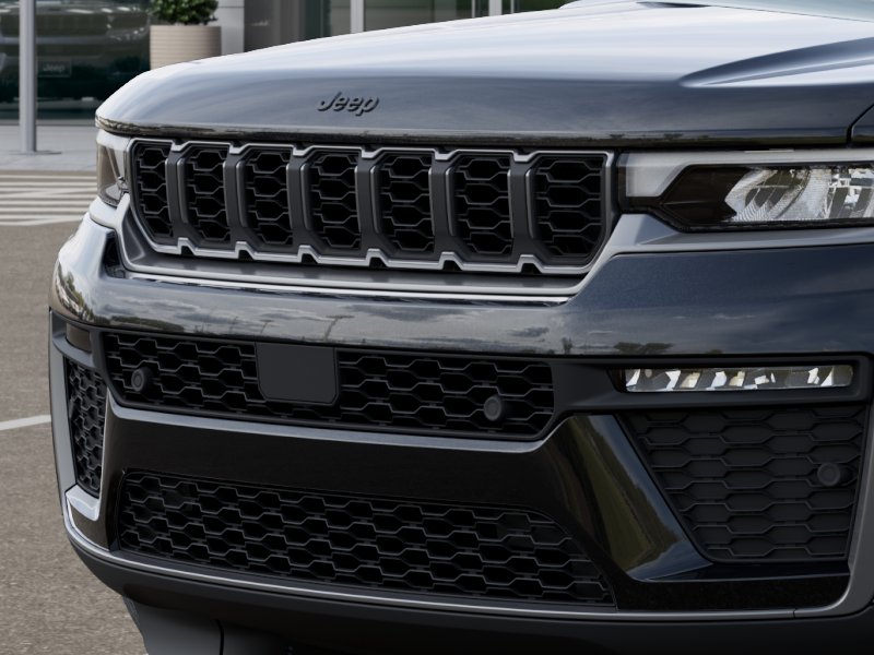 New 2026 Diamond Black Crystal Pearl-Coat Exterior Paint Jeep GRAND CHEROKEE 85TH ANNIVERSAR image 111