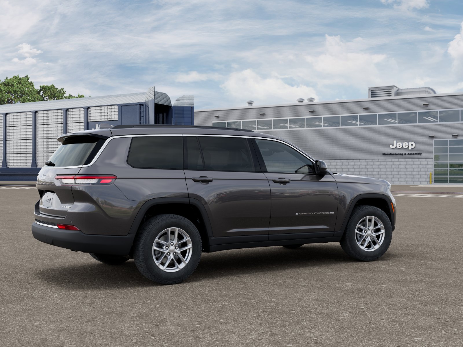 New 2026 Baltic Gray Metallic Clear-Coat Exterior Paint Jeep Laredo X image 4