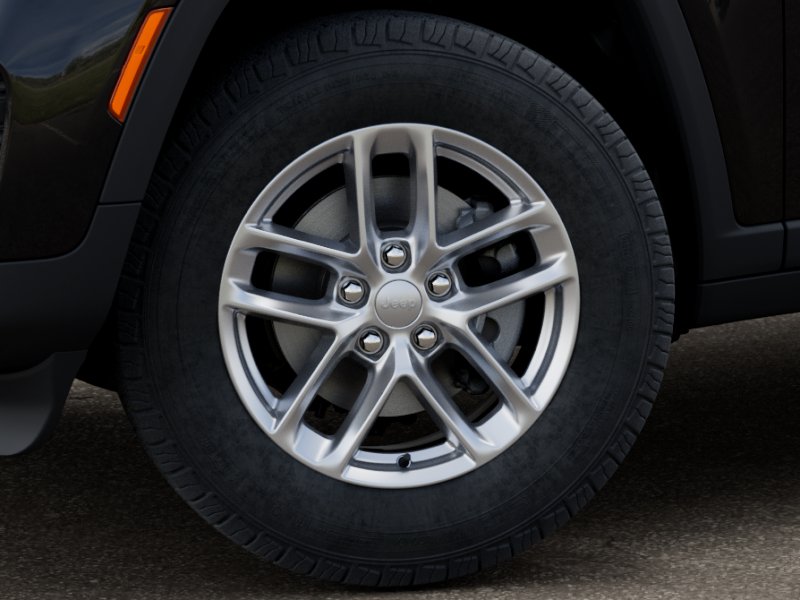 New 2026 Diamond Black Crystal Pearl-Coat Exterior Paint Jeep Laredo X image 43