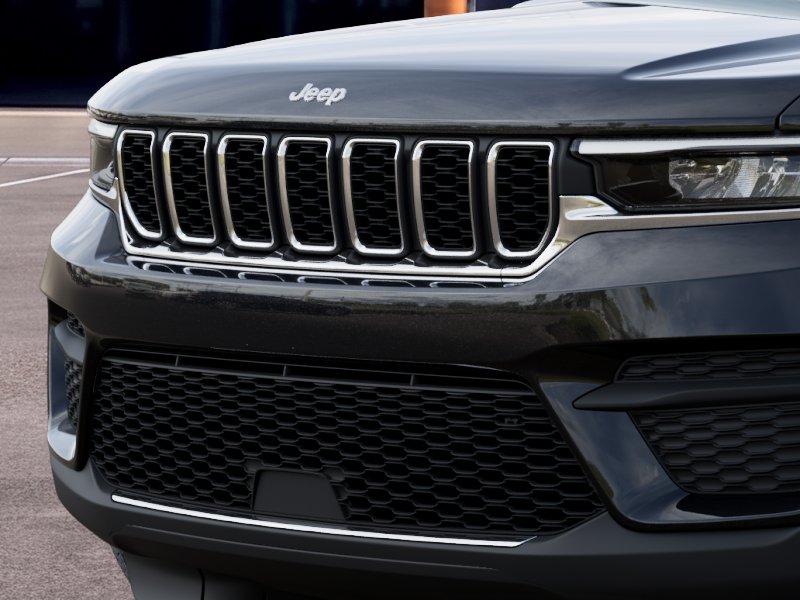 New 2026 Diamond Black Crystal Pearl-Coat Exterior Paint Jeep Laredo X image 26