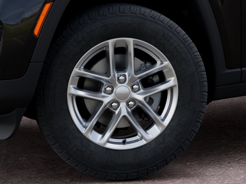 New 2026 Diamond Black Crystal Pearl-Coat Exterior Paint Jeep Laredo X image 23