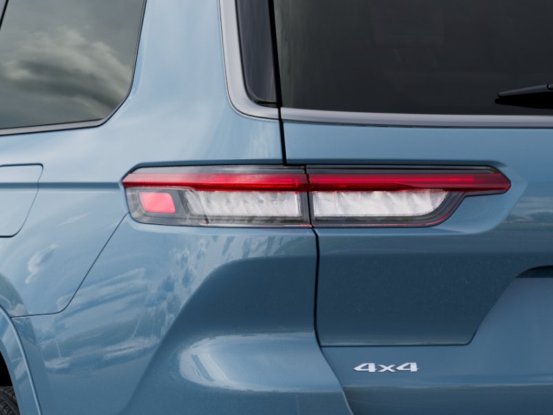 New 2026 Steel Blue Exterior Paint Jeep Limited Reserve image 36