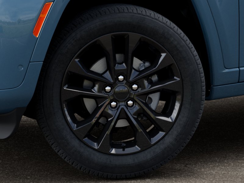 New 2026 Steel Blue Exterior Paint Jeep Limited Reserve image 35